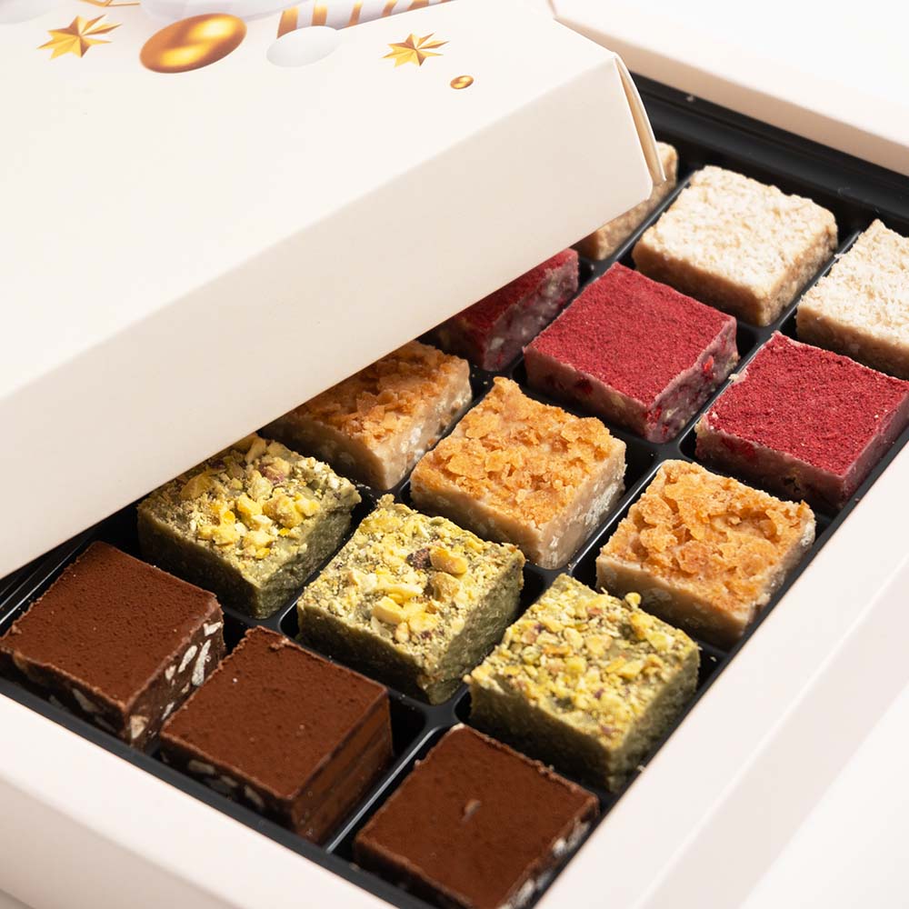 Vianoce - Bonboniéra Nougat Crunch 15 Cream