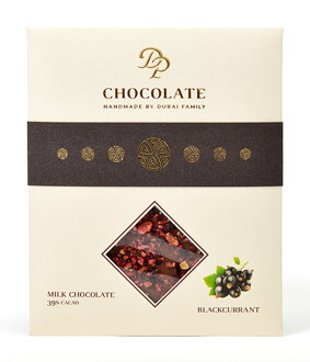 Tabuľková čokoláda Basic mliečna s čiernymi ríbezľami (70g)